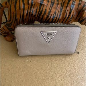 Guess wallet
